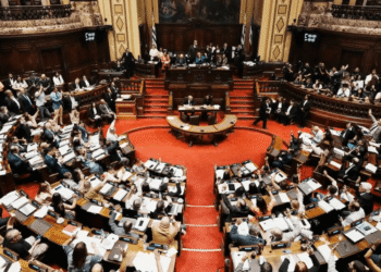 El Gobierno prioriza sus candidatos provinciales y retrasa los acuerdos por las PASO